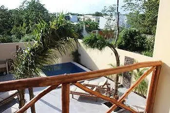 Basic Tulum Hotel